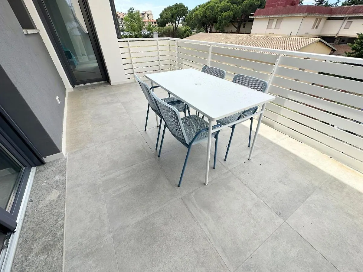 Lux Apartments Stars Follonica 0*,  Italy